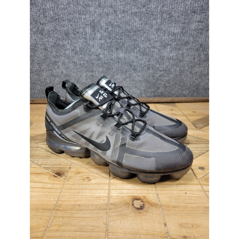 Nike Air VaporMax 2019 Throwback Men's 11.5 Black Gray Athletic Shoes Sneakers